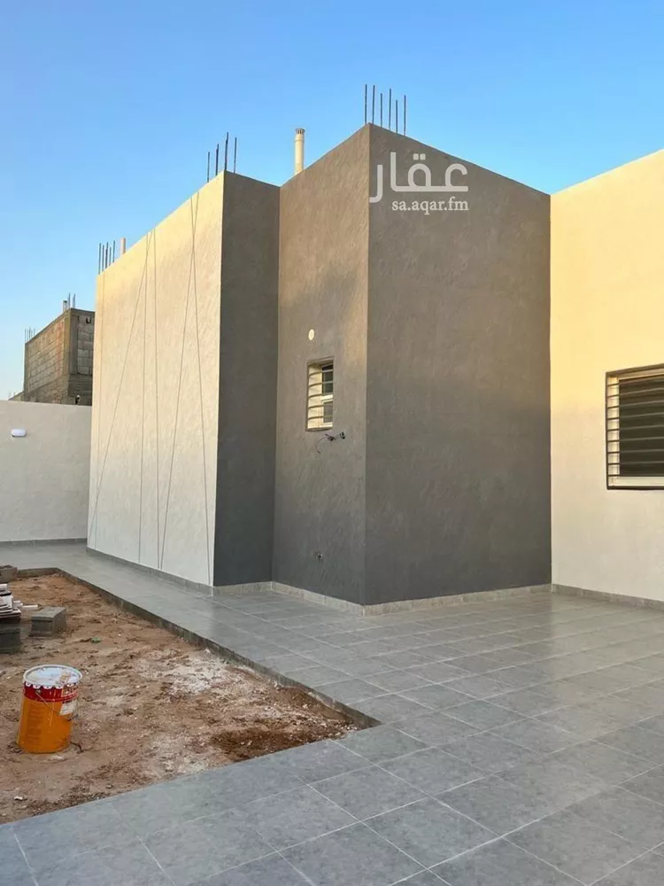 دور للبيع في شارع يوسف بن عبدالمؤمن, مدينة الخبراء والسحابين, منطقة القصيم صورة 2