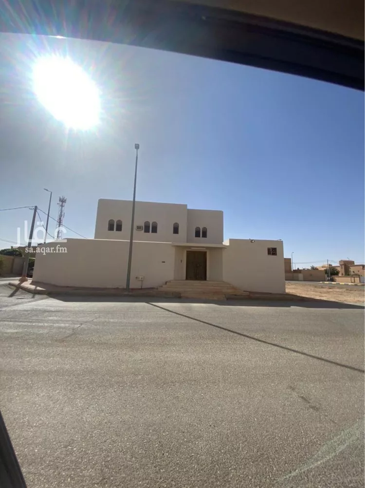 فيلا للبيع في شارع ثابت بن ابي زيد الانصاري, حي الخزان, مدينة رياض الخبراء, منطقة القصيم صورة 4