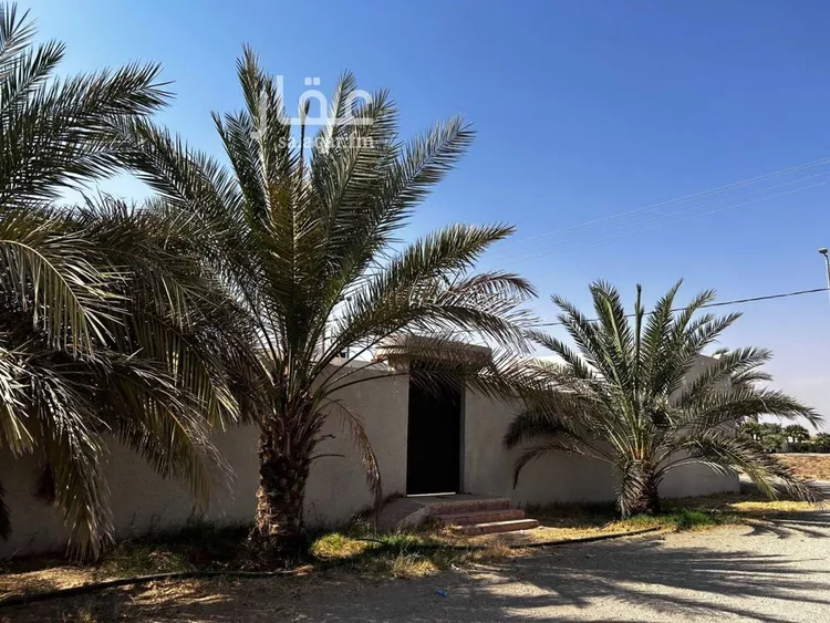 استراحة للبيع في شارع عبدالله بن خلف الخزاعي, مدينة بريدة, منطقة القصيم صورة 2