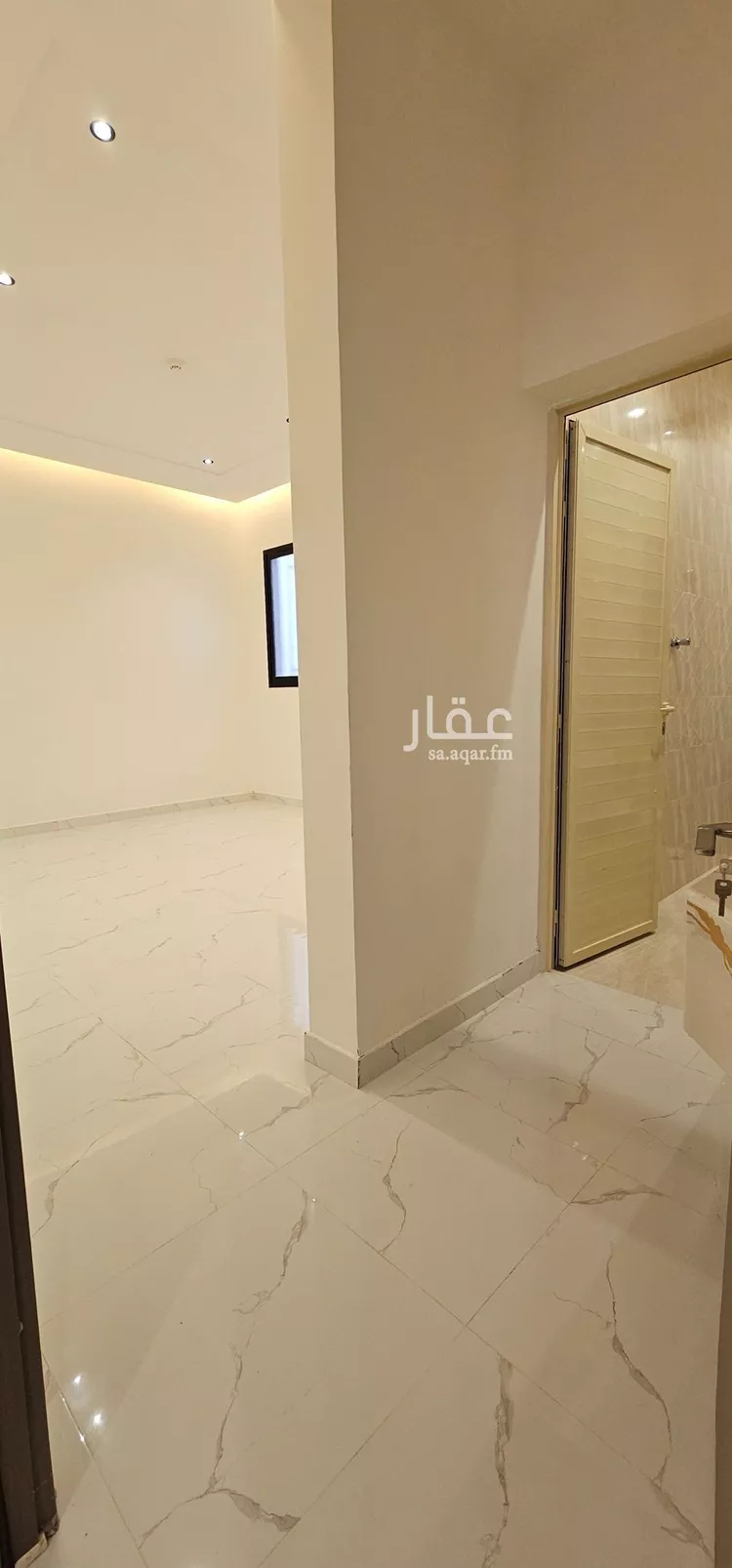 شقة للبيع في شارع محمد بن عوجان, حي الحزم, مدينة الرياض, منطقة الرياض صورة 3
