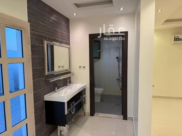 شقة للإيجار في شارع المحرق, حي إشبيلية, مدينة الرياض, منطقة الرياض 9