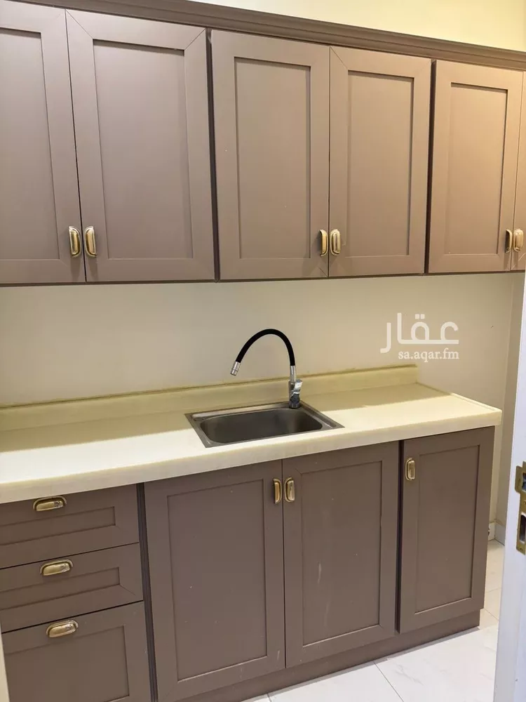 شقة للإيجار في شارع أحمد بن أصبغ, حي الرمال, مدينة الرياض, منطقة الرياض صورة 2