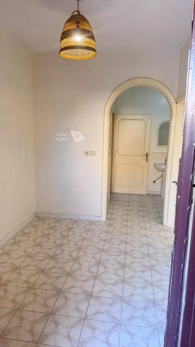 Floor for Rent in Riyadh Ar Rawdah 10