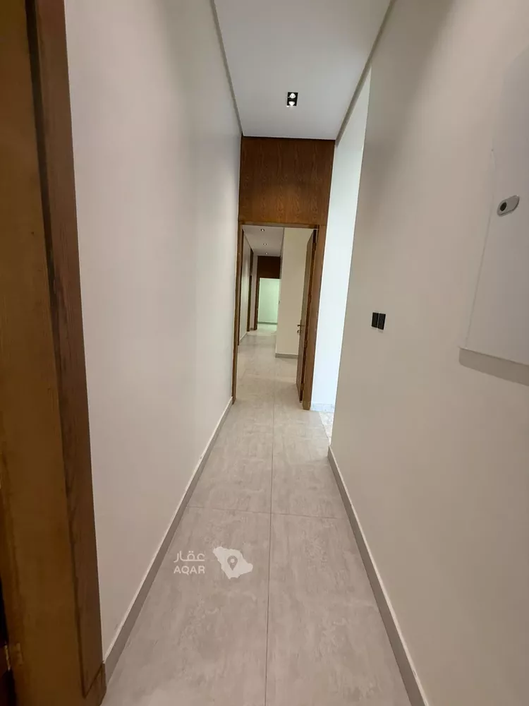 Floor for Rent in Riyadh Sultanah 3