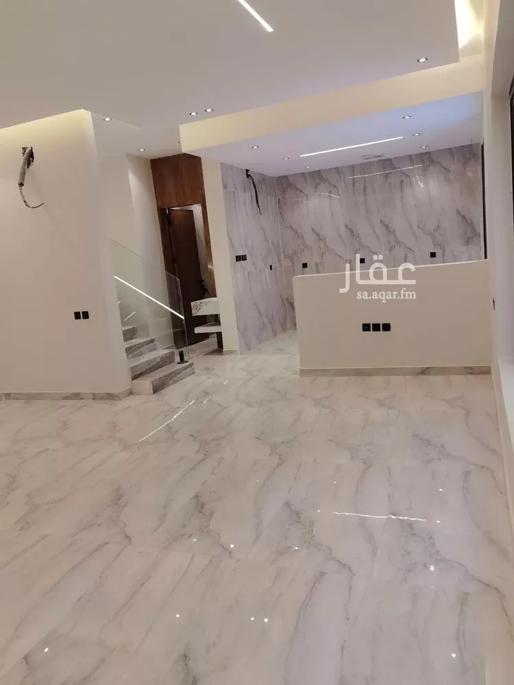 فيلا للبيع في شارع عيد بن محمد الأنصاري, حي الفاروق, مدينة الرياض, منطقة الرياض 13