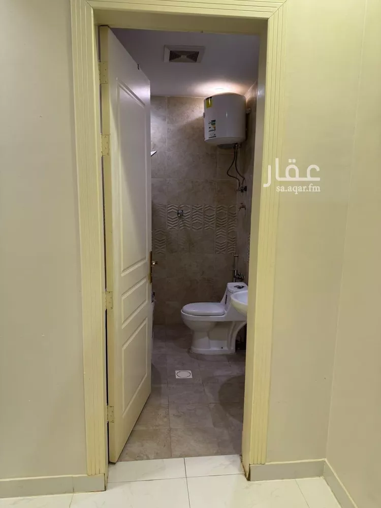 شقة للإيجار في شارع أحمد بن أصبغ, حي الرمال, مدينة الرياض, منطقة الرياض 9