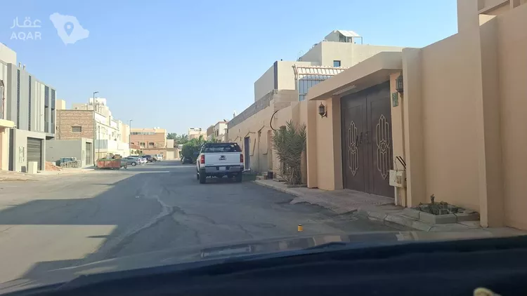 Floor for Rent in Riyadh Ar Rawdah 18