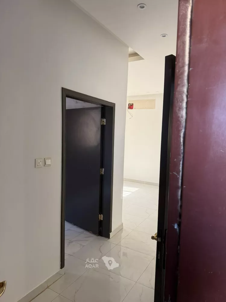 شقة للإيجار في شارع يوسف بن عبدالصمد, حي المعيزيلة, مدينة الرياض, منطقة الرياض 5