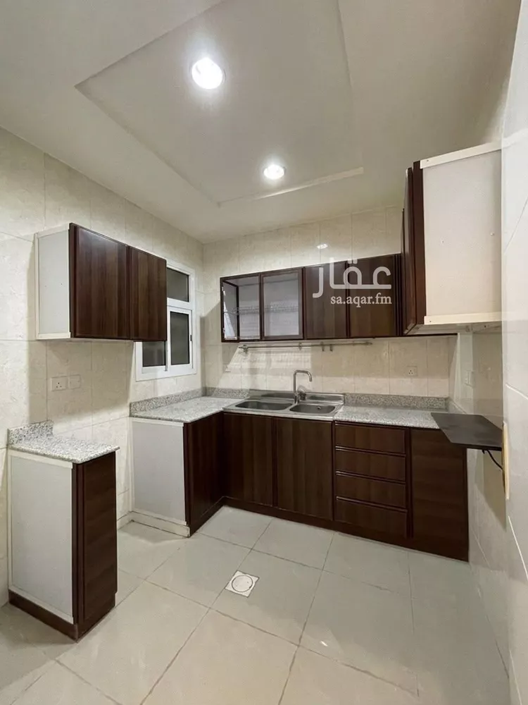 شقة للإيجار في شارع البقيع, حي الحمراء, مدينة الرياض, منطقة الرياض 12