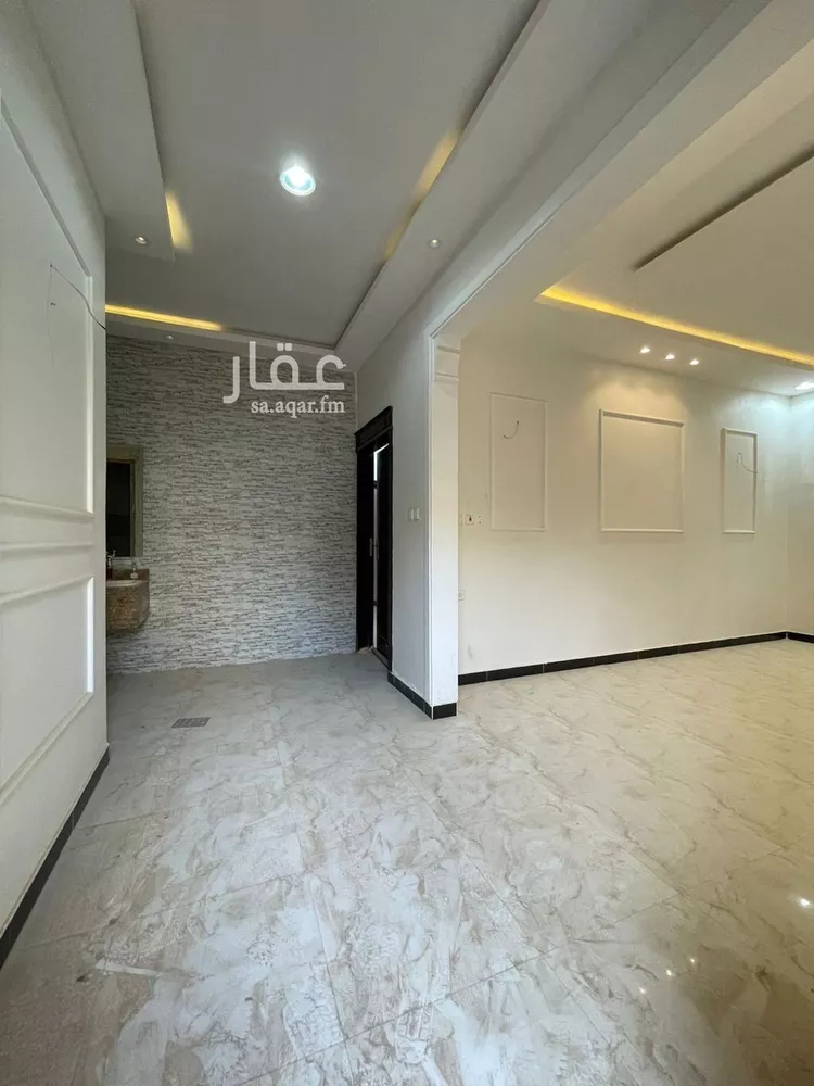 فيلا للإيجار في شارع أبي أحمد القيسي, حي الرمال, مدينة الرياض, منطقة الرياض 14