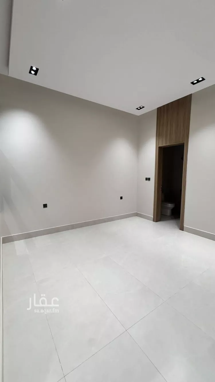 دور للبيع في شارع الكرا, حي إشبيلية, مدينة الرياض, منطقة الرياض 10