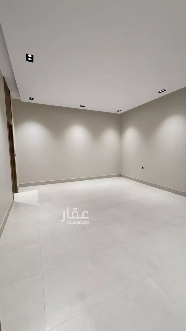 دور للبيع في شارع الكرا, حي إشبيلية, مدينة الرياض, منطقة الرياض 12