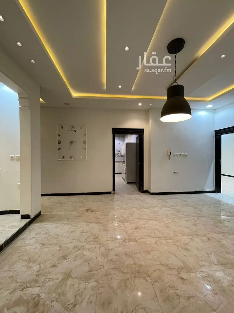 فيلا للإيجار في شارع أبي أحمد القيسي, حي الرمال, مدينة الرياض, منطقة الرياض 21