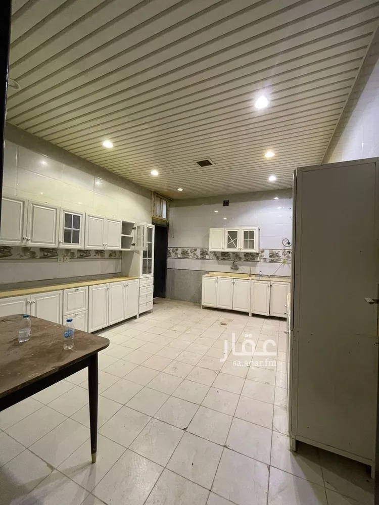 فيلا للإيجار في شارع أبي أحمد القيسي, حي الرمال, مدينة الرياض, منطقة الرياض 10