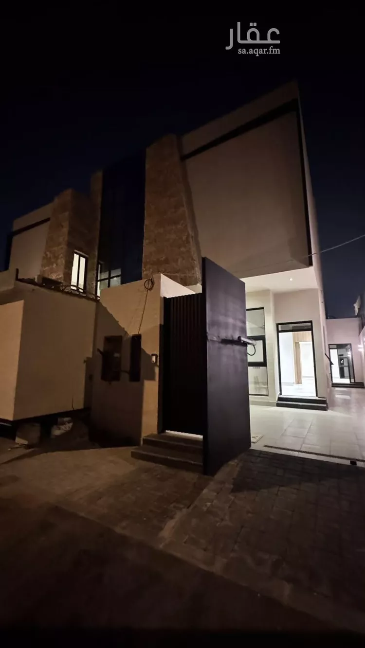 دور للبيع في شارع الكرا, حي إشبيلية, مدينة الرياض, منطقة الرياض 14