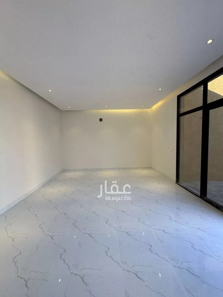 استراحة للبيع في شارع مخطط الاراضي البيضاء 27, حي مخطط الاراضي البيضاء3, مدينة ثادق, منطقة الرياض صورة 2