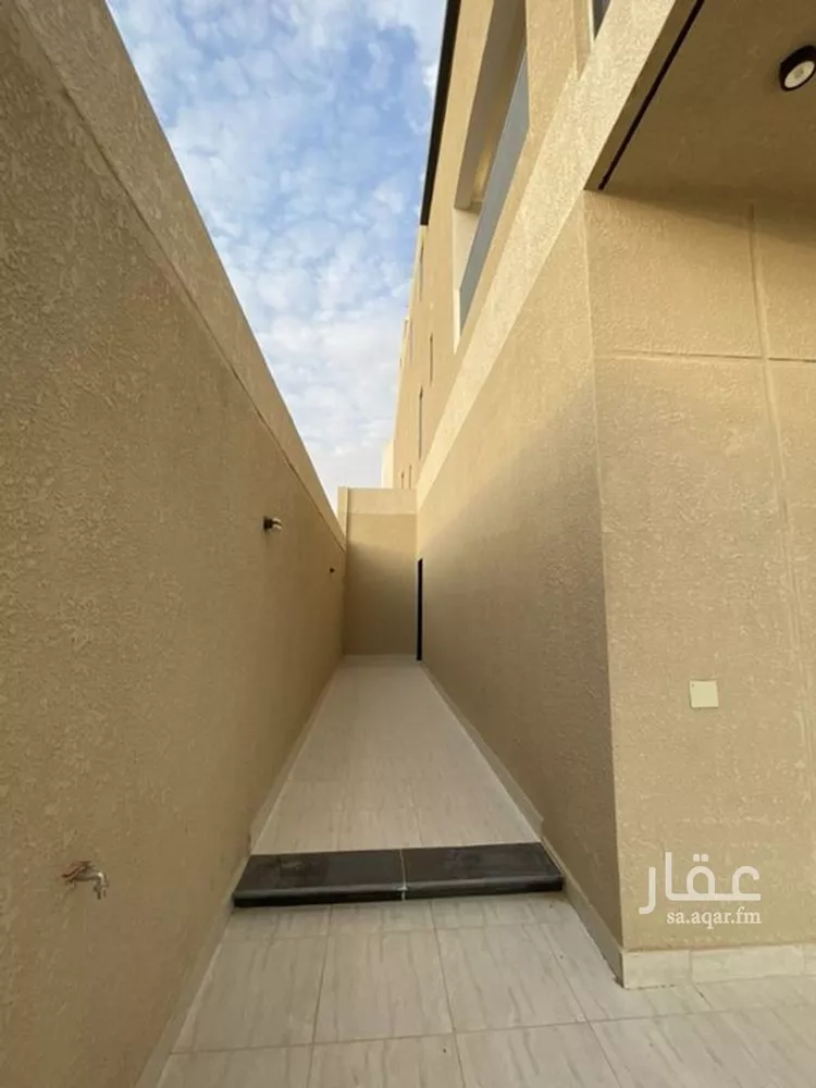 دور للبيع في شارع الحارث بن حاطب الجمحي, حي البيان, مدينة الرياض, منطقة الرياض صورة 3