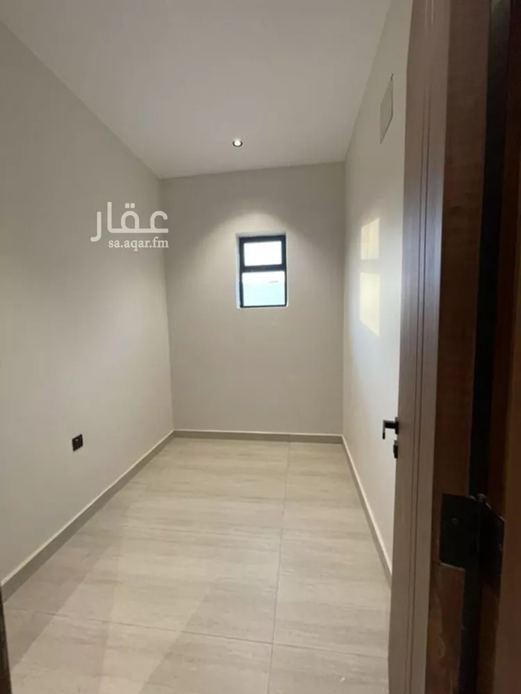 Floor for Sale in Riyadh Ash Sharq 23