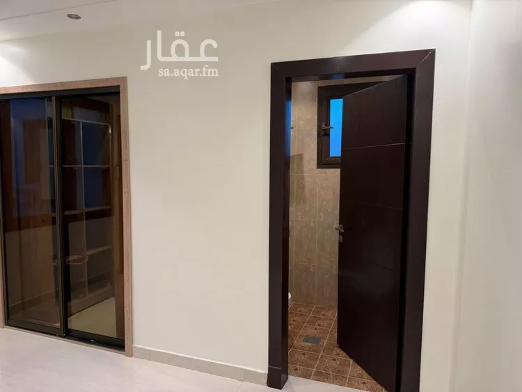 شقة للإيجار في شارع المحرق, حي إشبيلية, مدينة الرياض, منطقة الرياض 19