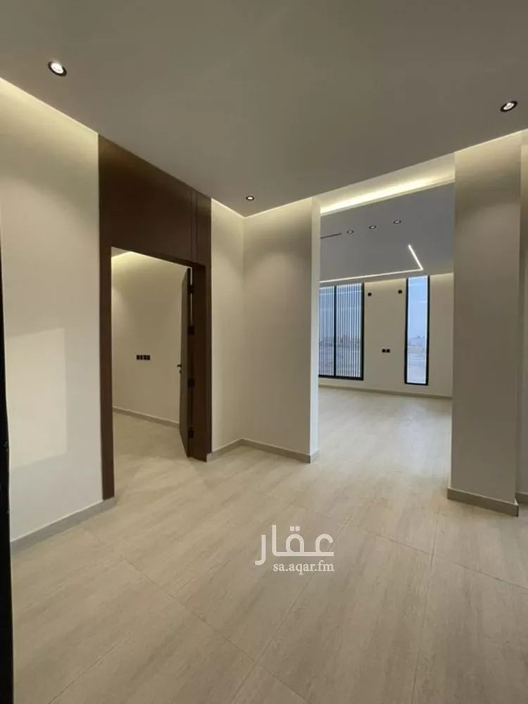 Floor for Sale in Riyadh Ash Sharq 7