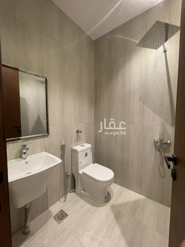 Floor for Sale in Riyadh Ash Sharq 24
