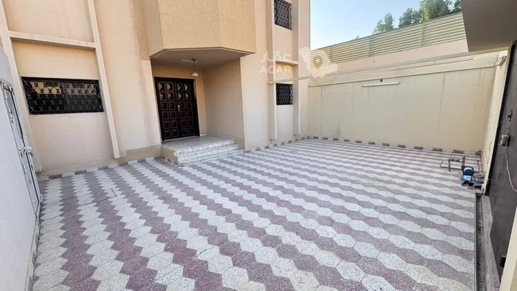 Floor for Rent in Riyadh Ar Rawdah 3