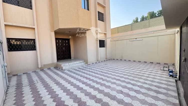 Floor for Rent in Riyadh Ar Rawdah 8