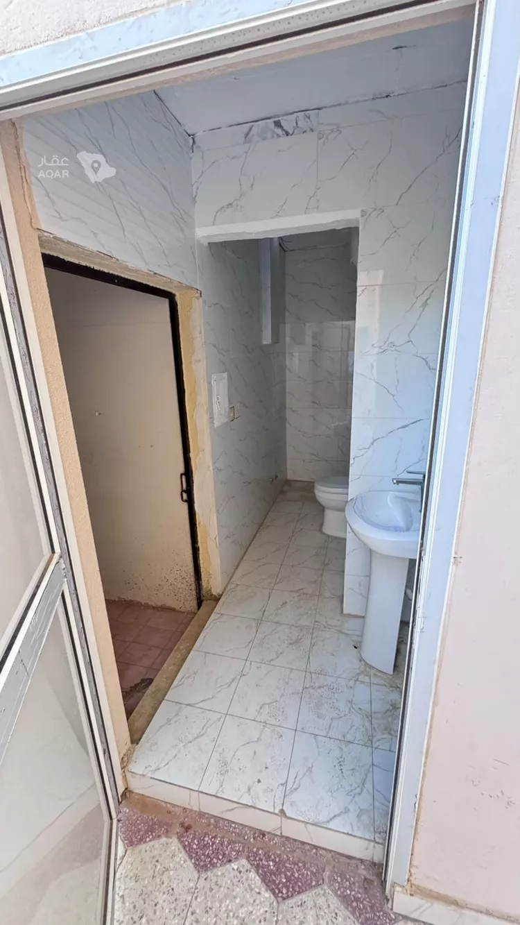 Floor for Rent in Riyadh Ar Rawdah 19