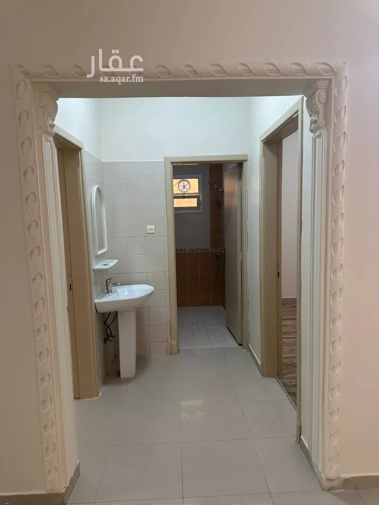 دور للإيجار في شارع الحباك الأسود, حي إشبيلية, مدينة الرياض, منطقة الرياض 13