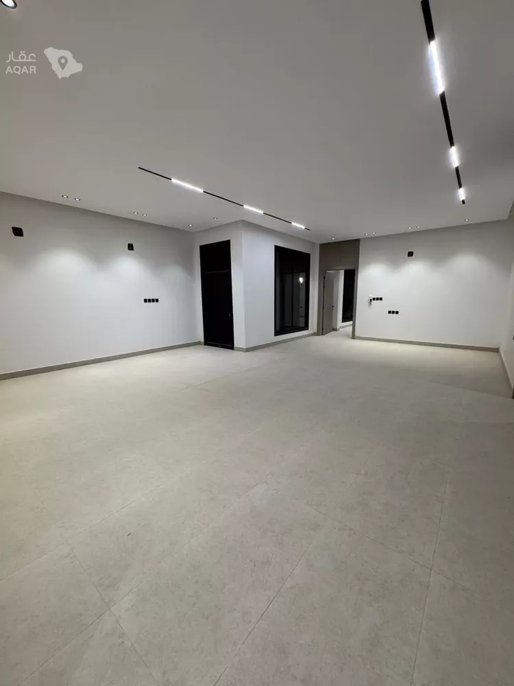 Floor for Rent in Riyadh Al Janadriyah 2