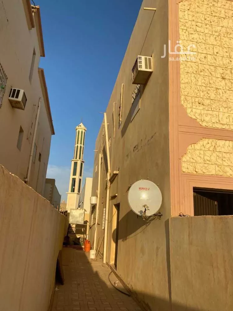 عمارة للبيع في شارع خالد بن يزيد بن حارثة, حي الصفاء, مدينة طبرجل, منطقة الجوف 9