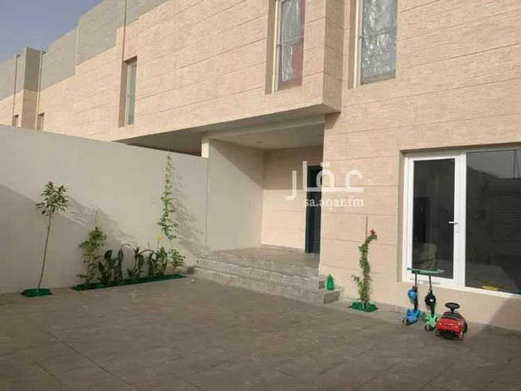 فيلا للبيع في شارع علي الجرجاني, حي مطار الملك خالد الدولي, مدينة الرياض, منطقة الرياض صورة 4