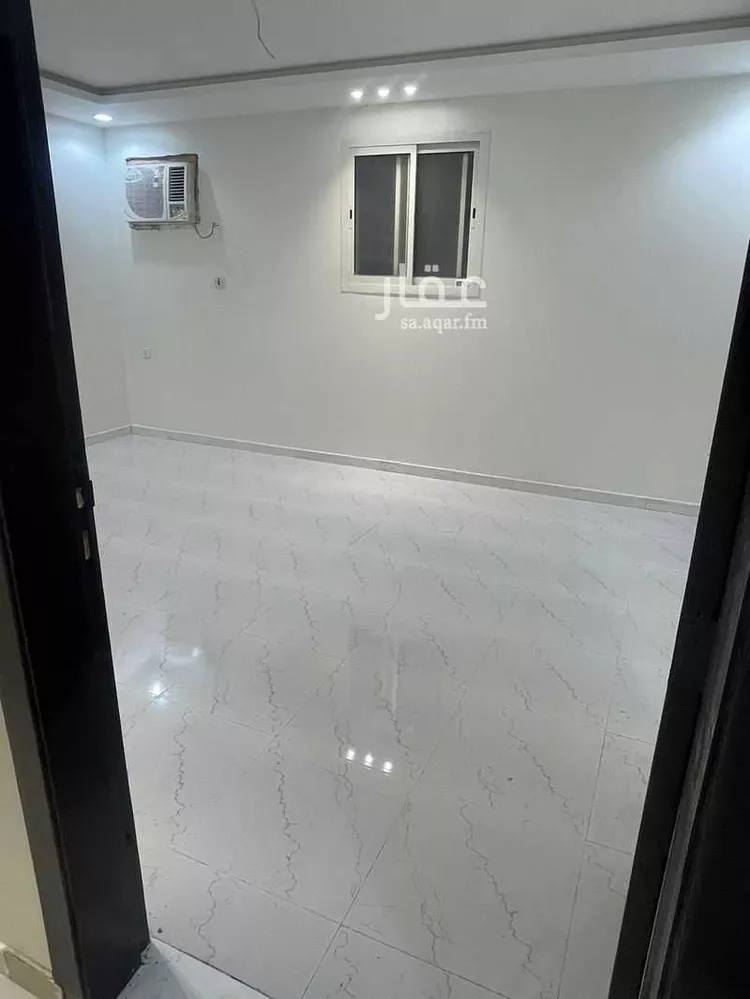 عمارة للإيجار في شارع جبل الأرام, حي ظهرة لبن, مدينة الرياض, منطقة الرياض