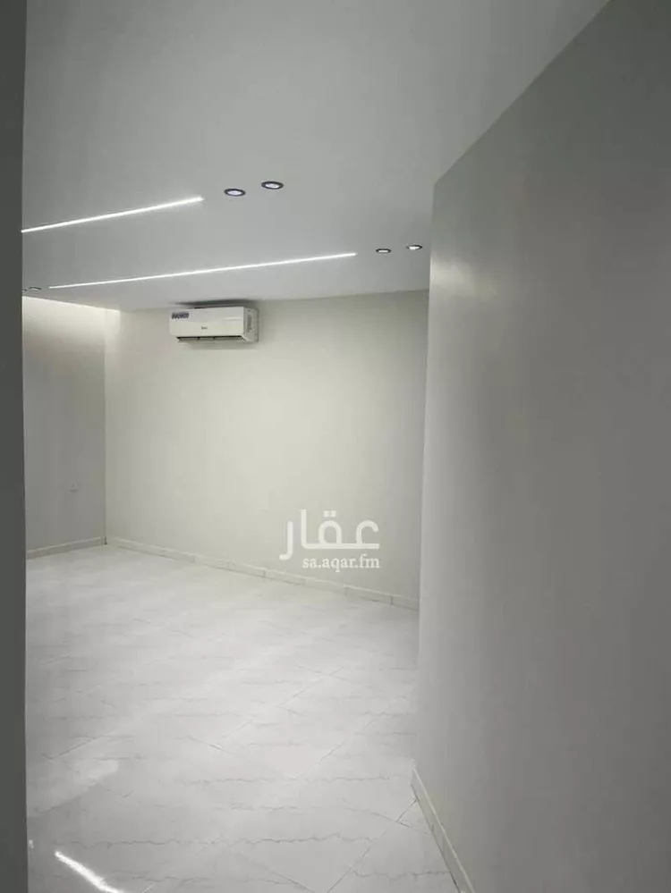 عمارة للإيجار في شارع جبل الأرام, حي ظهرة لبن, مدينة الرياض, منطقة الرياض 7