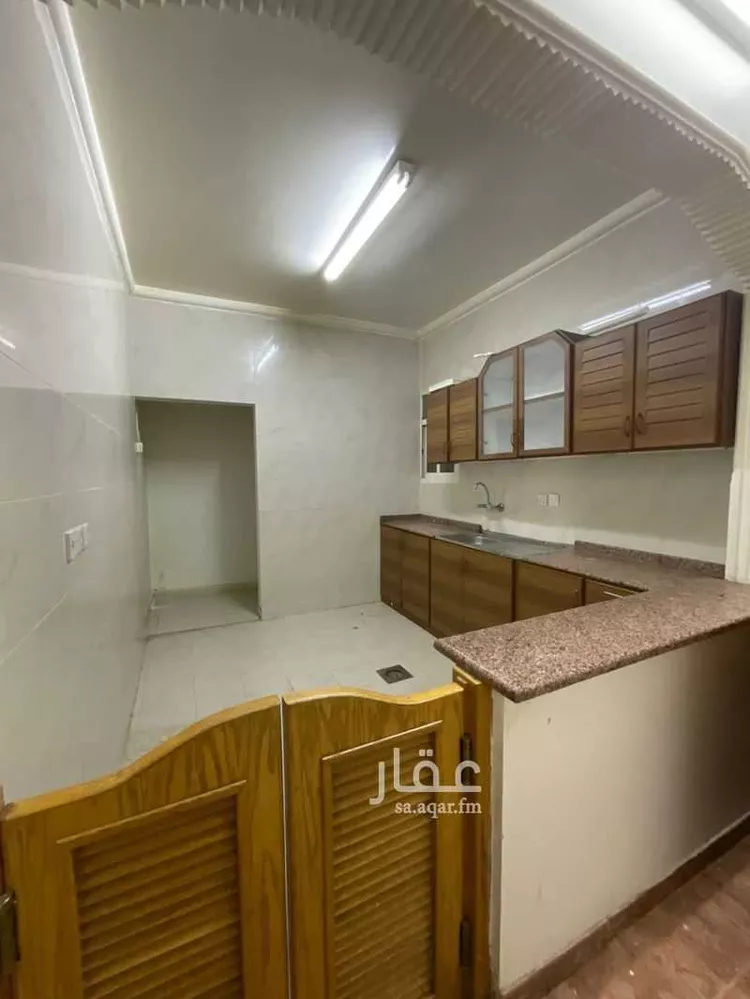 شقة للإيجار في شارع الشيخ عمر بن عبداللطيف بن عبدالرحمن, حي ظهرة البديعة, مدينة الرياض, منطقة الرياض صورة 5