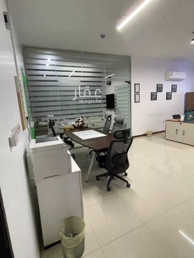 Commercial Office for Rent in Riyadh Al Khaleej صورة 5