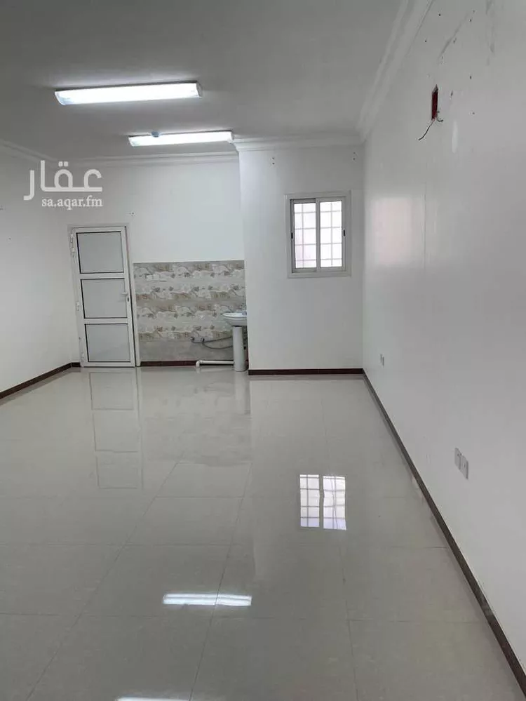 مكتب تجاري للإيجار في شارع الامير بندر بن عبدالعزيز, حي الخليج, مدينة الرياض, منطقة الرياض صورة 3