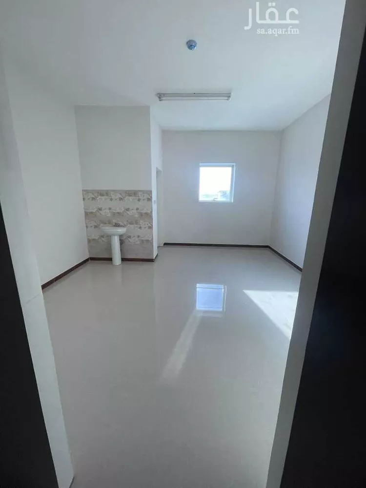 مكتب تجاري للإيجار في شارع الامير بندر بن عبدالعزيز, حي الخليج, مدينة الرياض, منطقة الرياض صورة 4