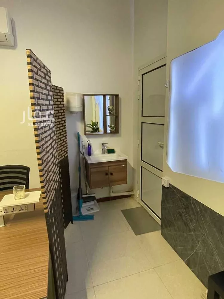 Commercial Office for Rent in Riyadh Al Khaleej