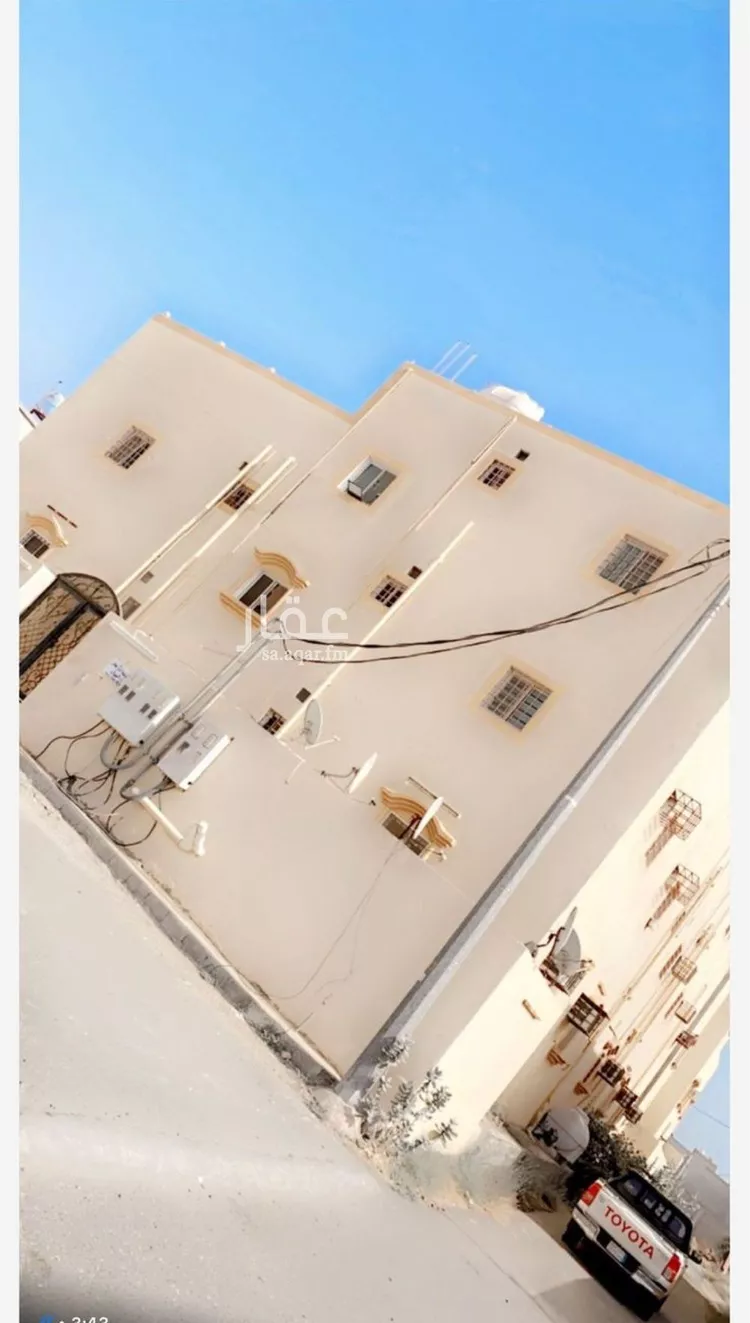 عمارة للبيع في شارع معن بن عدي الاوسي, مدينة القحمه, منطقة عسير