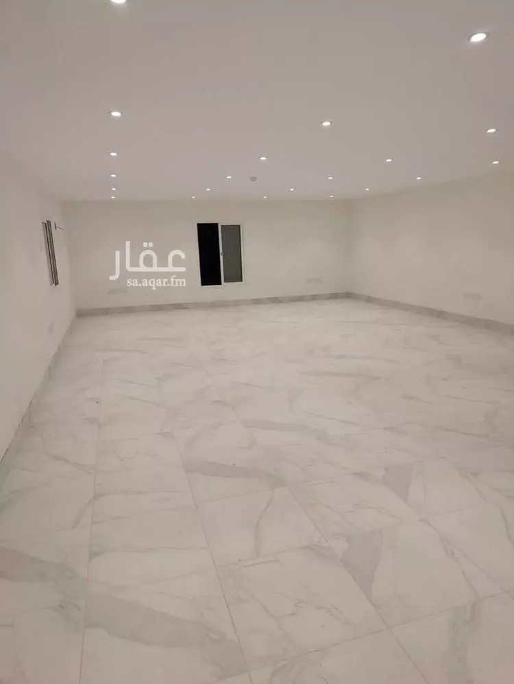 مكتب تجاري للإيجار في شارع الحاتمية, حي مخطط الإتصالات, مدينة الدمام, المنطقة الشرقية صورة 2