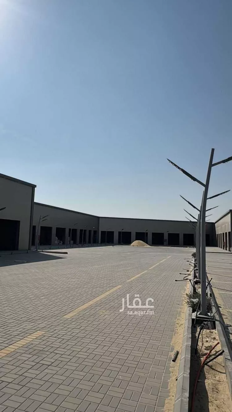 محل للإيجار في شارع عبدالرحمن ابن عوف, حي المنار, مدينة الدمام, المنطقة الشرقية صورة 4