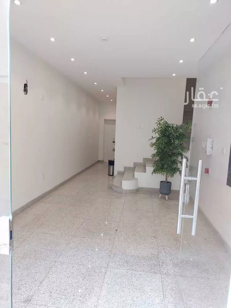 Commercial Office for Rent in Dammam Al Etisalat صورة 5