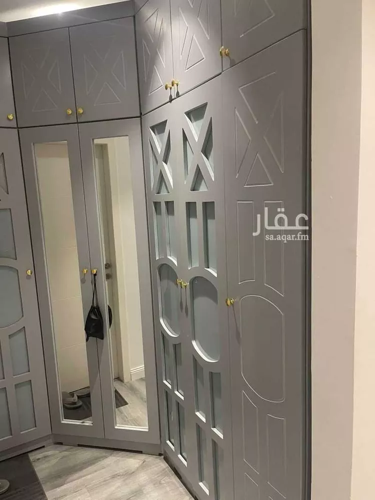 فيلا للبيع في شارع البدع, حي الإسكان الشمالي, مدينة الدمام, المنطقة الشرقية صورة 3