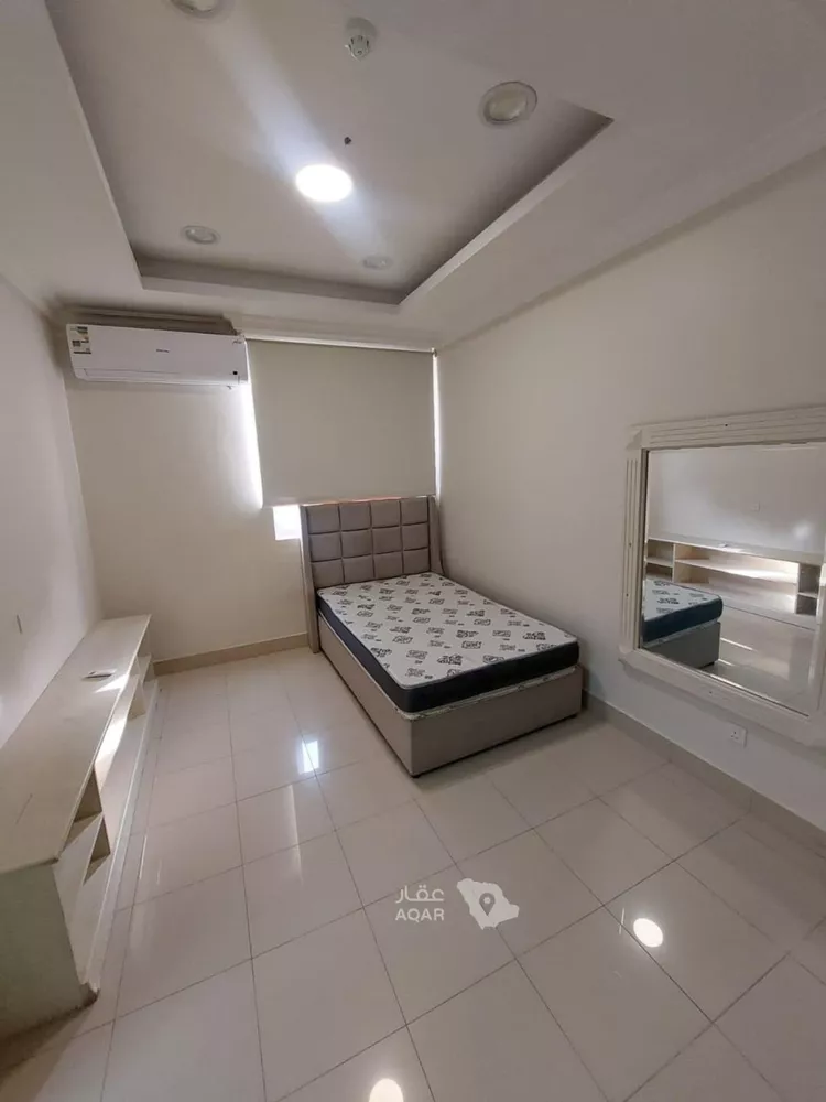 عمارة للإيجار في شارع اشجع السلمي, حي المريكبات, مدينة الدمام, المنطقة الشرقية 8