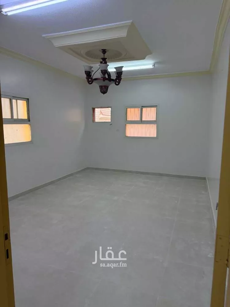 شقة للإيجار في شارع الظهرانية ، حي العزيزية ، الرياض ، منطقة الرياض صورة 5