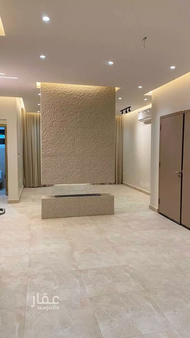 فيلا للإيجار في شارع الصبح الأسفل ، حي الجنادرية ، الرياض ، منطقة الرياض صورة 2