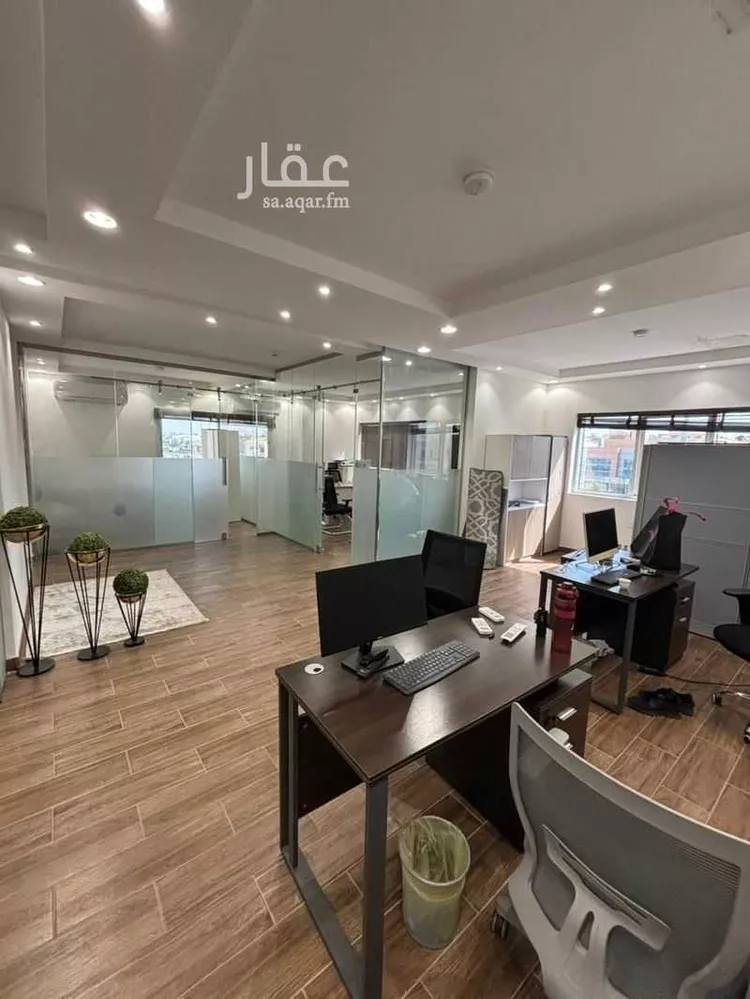 مكتب تجاري للإيجار في شارع طريق الامير محمد بن سعد بن عبد العزيز, حي الملقا, مدينة الرياض, منطقة الرياض صورة 4