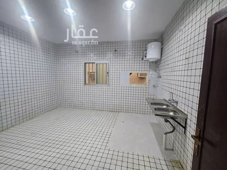 عمارة للإيجار في حي ، شارع مبارك بن باز ، حي الجرادية ، الرياض ، منطقة الرياض صورة 4