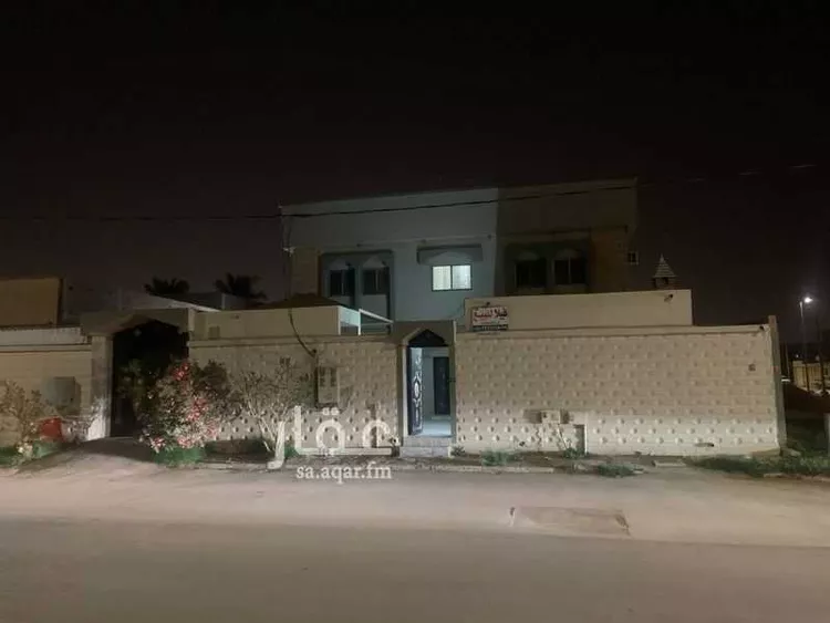 فيلا للبيع في شارع الخليل بن أحمد ، حي علقة ، الزلفي ، الزلفي